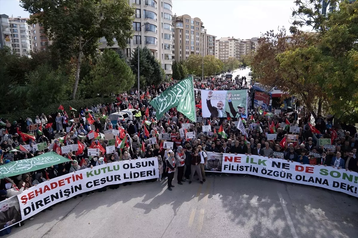 Yahya Sinvar İçin Gıyabi Cenaze Namazı